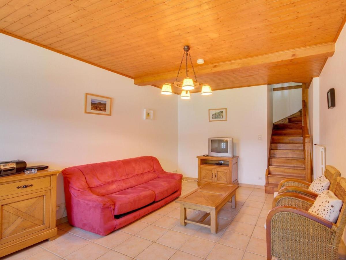 Beautiful Villa In The Parc Des Volcans D Auvergne วิค-ซูร์-แซร์ ภายนอก รูปภาพ